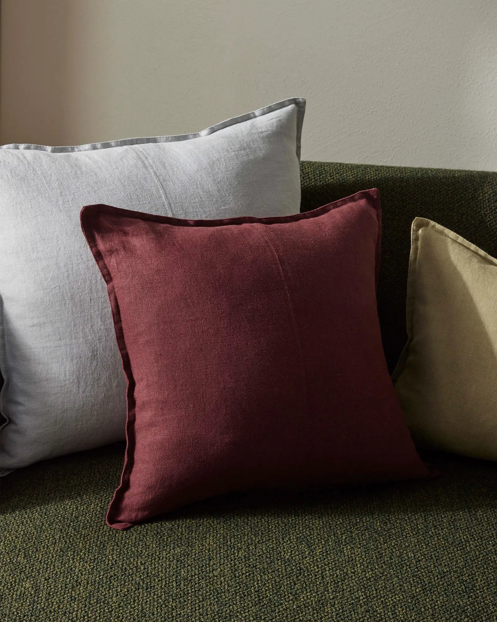 Como Cushion - Garnet