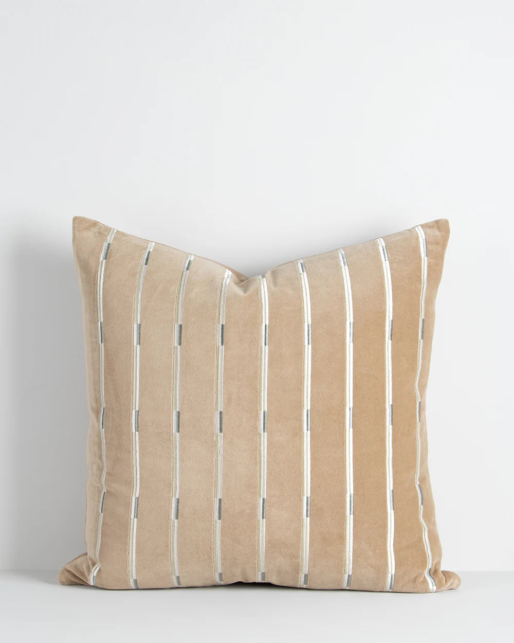 Eden  Cushion - Barley