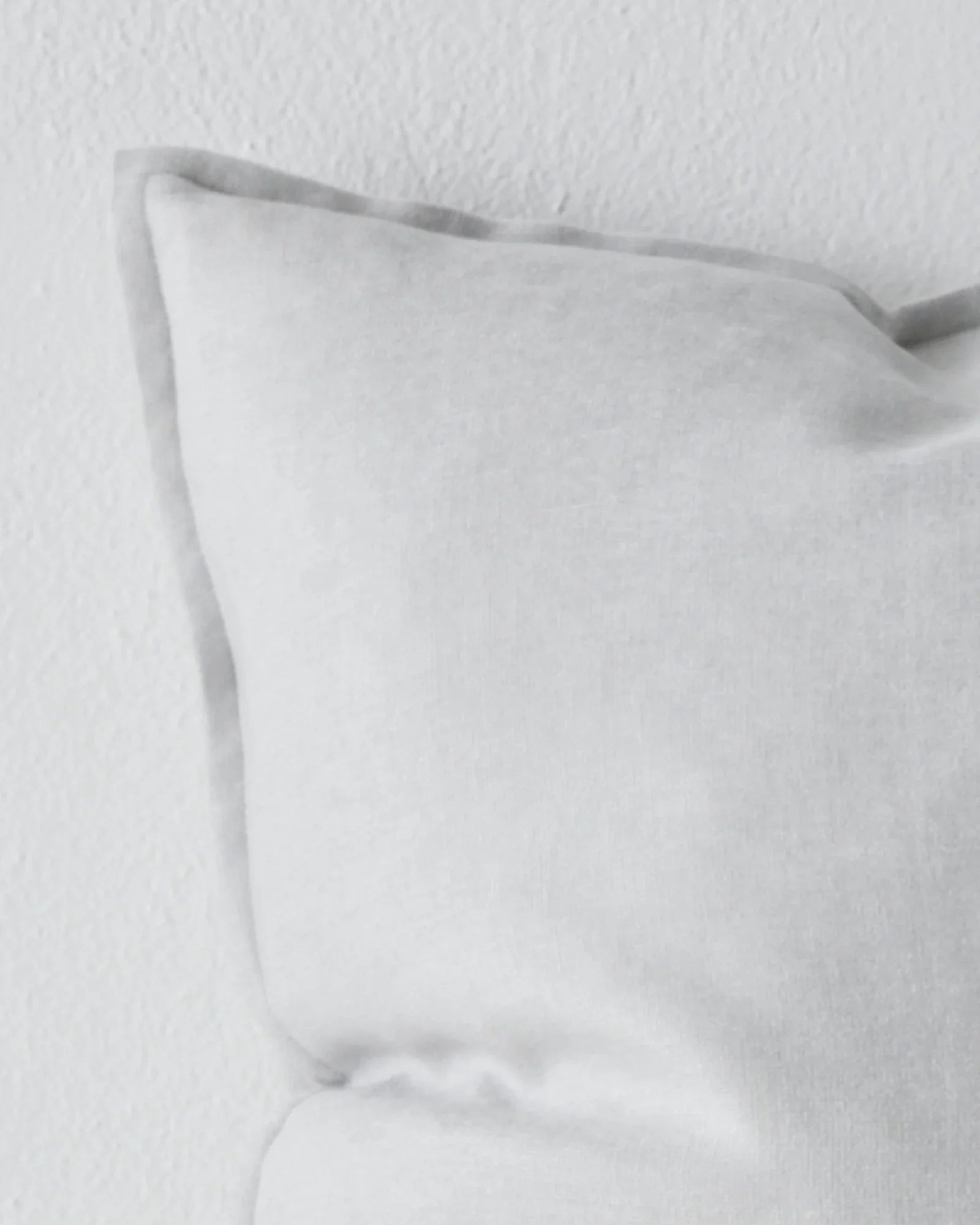 Fiore Cushion - Glacier