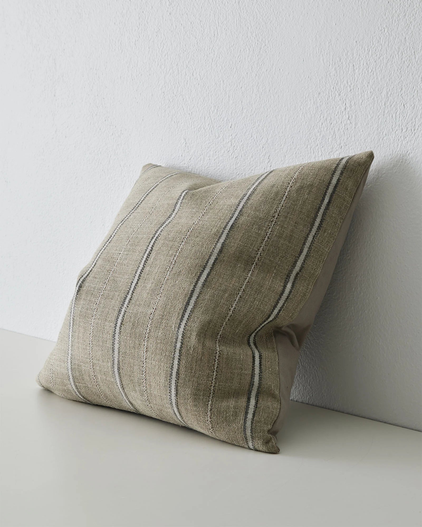 Isola Cushion - Fog