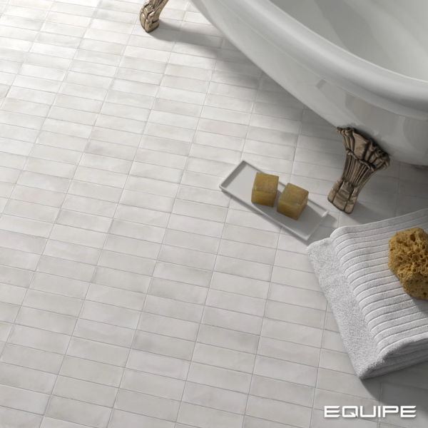 Coco White Matt